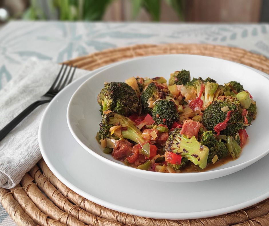 Brócoli con Ajitos y Pimientos Rojos