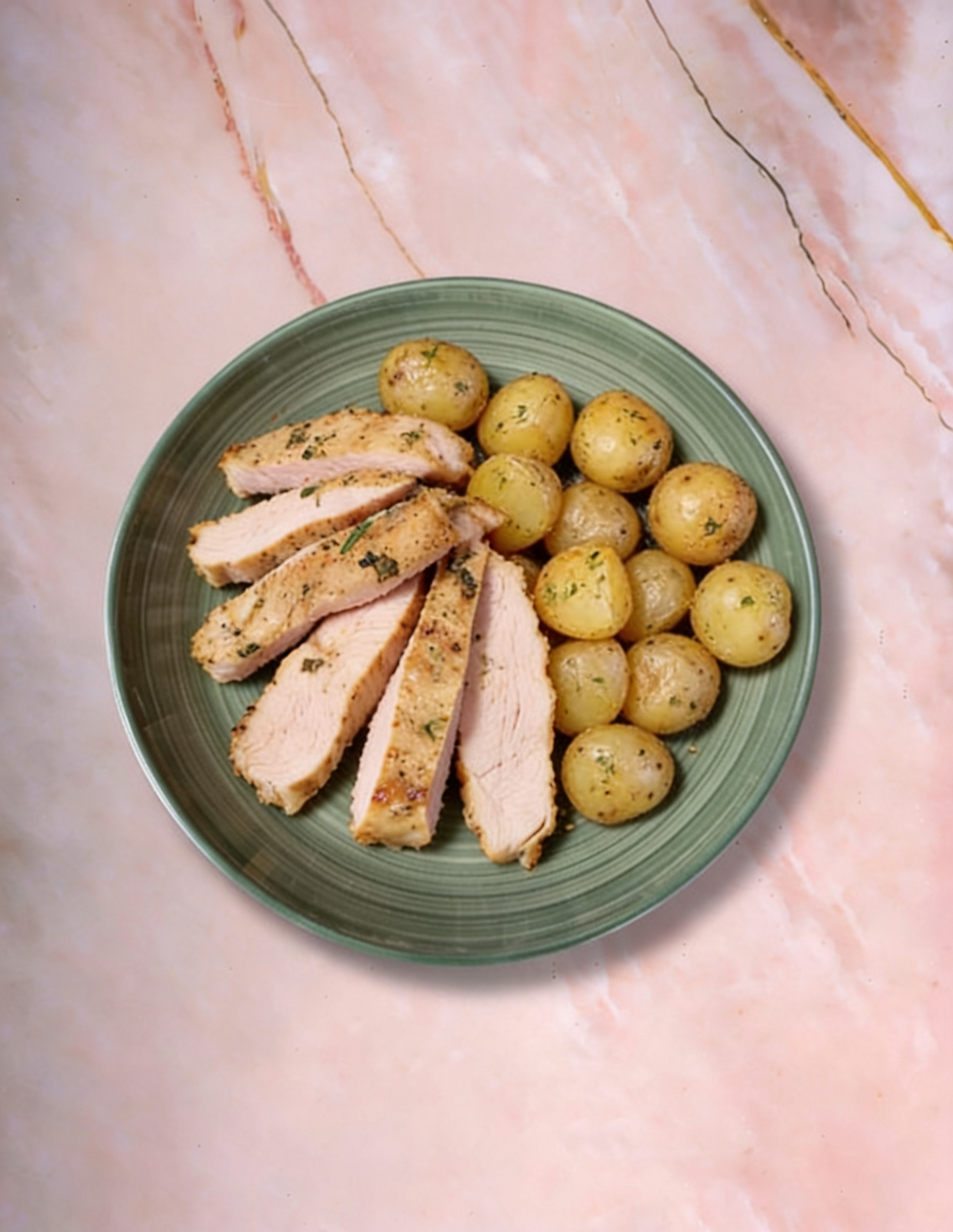 Pavo a la Pimienta con Patatas Baby Horneadas